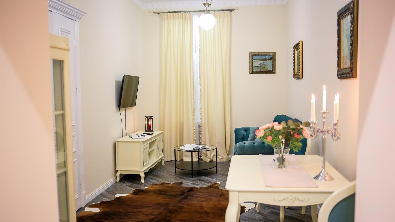 Ferienwohnung Franco Luxury Lemberg Exterior foto